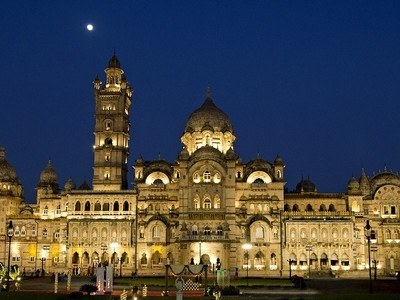 14 Places To Visit Near Surat Within 200 Kms