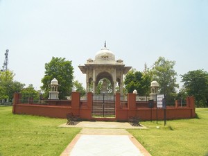 Begum Hazrat Mahal Park