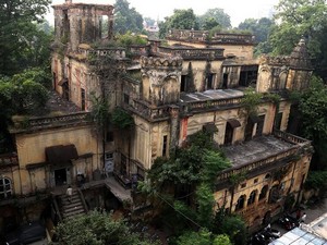 Kaiser Bagh Palace / Jahangirabad Palace
