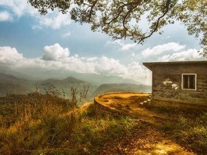 pollachi valparai tourist places