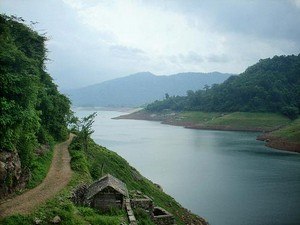 Edamalayar Dam, Near Kochi