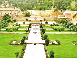 Vidhyadhar Garden
