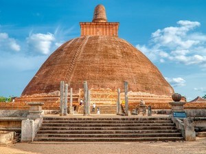 Jetavanaramaya Dagoba