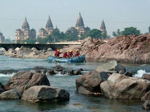 Rafting In Orchha