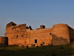 Chanderi Fort