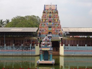 Thirukarukavur Garbarakshambigai Temple