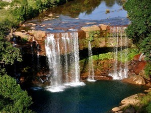 Krang Shuri Waterfall