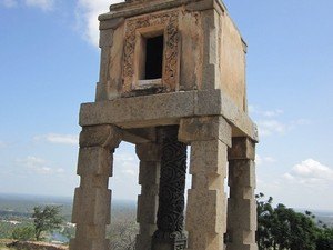 Tyagada Kamba - Vindhyagiri