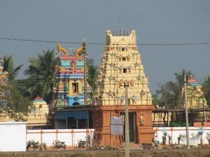 nearest places to visit from hyderabad