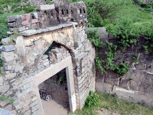 tourist places close to hyderabad