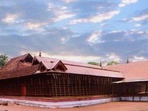 Bagawathy Temple - Kumaranalloor