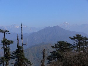 Maenam Hill
