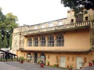 Rani Kamlapati Palace