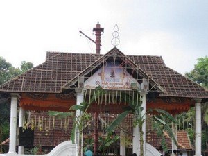 Palli Bhagavathy Temple - Neelamperoor