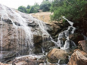 Thottikallu Falls