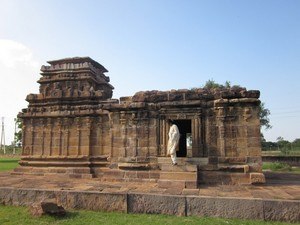 Ambigera Gudi Complex