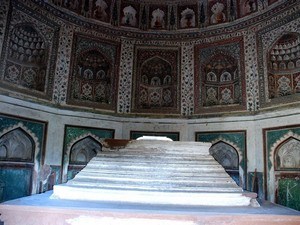 Tomb Of Bilqis Begum