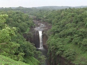 Jogi Bhadak Waterfall