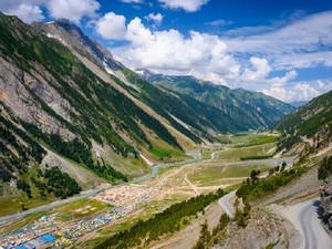 Baltal Valley