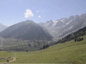 Nichnai Pass