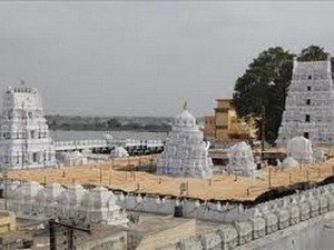 Sri Raja Rajeshwara Swamy Temple
