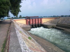 Parichha Dam