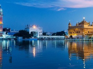 good places to visit near delhi