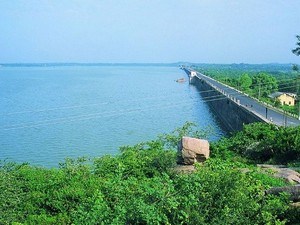 Himayat Sagar Lake