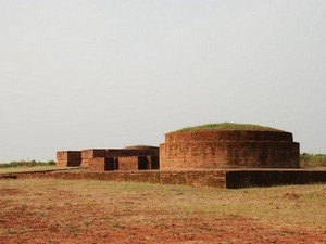 tourist places near visakhapatnam railway station