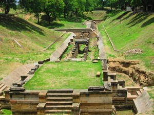 Sahastralinga Talav / Lake