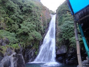 Bhagsunag Waterfall / Bhagsu Falls, Near Mcleod Ganj