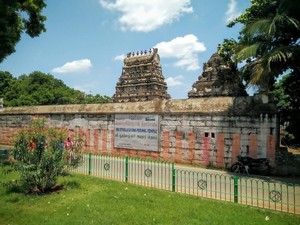 Sri Sthala Sayana Perumal Temple / Thirukadalmallai