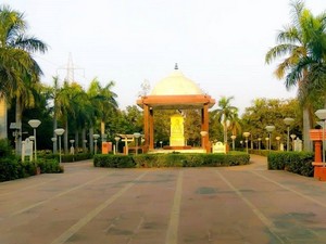 Gautam Buddha Park