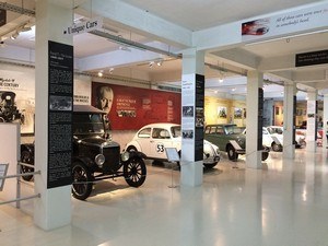 GD Naidu Car Museum / Gedee Car Museum