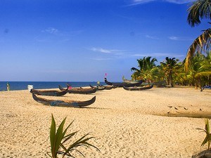 alleppey and nearby tourist places