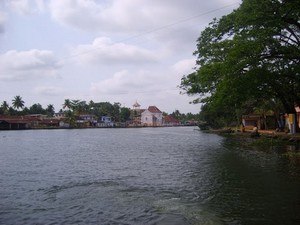 alleppey and nearby tourist places