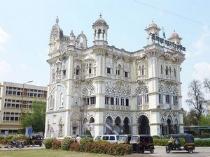 10 places to visit around mumbai