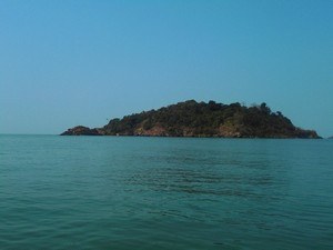 Koormagad / Kurumgad Island