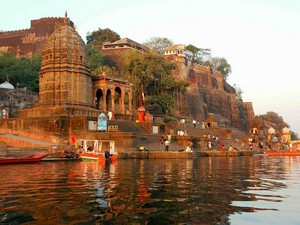 Maheshwar Ghat / Ahilya Ghat