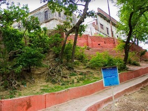 Mani Parvat