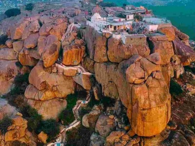 Anjanadri Hill Temple / Kishkindha