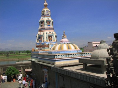 Vighnahar Ganapati Mandir - Ozar