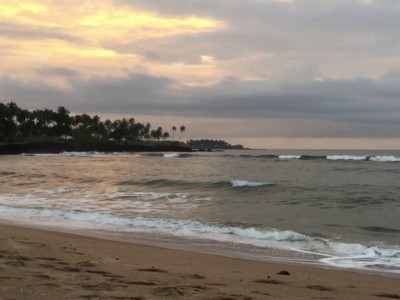 Kolamb Beach