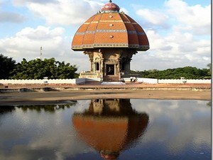 Valluvar Kottam