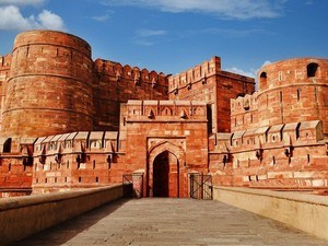 delhi agra fatehpur sikri tour bus