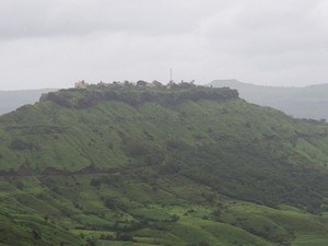 satara tourist places in monsoon