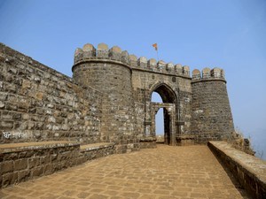 tourist spots in maharashtra