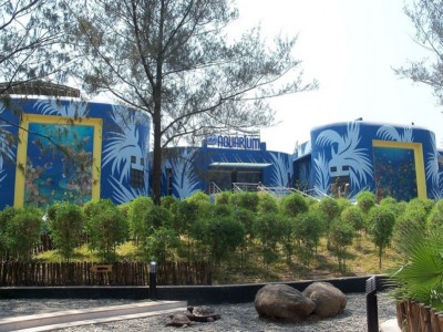 Jagadish Chandra Bose Aquarium / Surat Municipal Aquarium