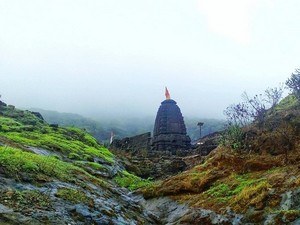 tourist places in maharashtra list