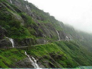 Malshej Ghat Tour Packages